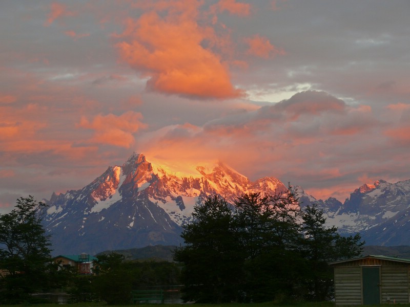 Sonnenaufgang_NP_Torres_del_Paine_Chile_
