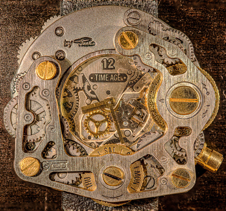 Platz 25 Volkhardt_Lembcke_Uhr-filigran